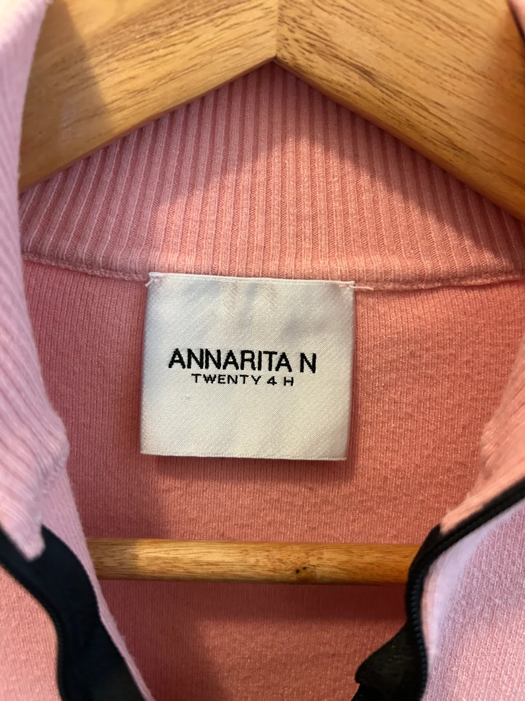 Pink Colour Block Mock Neck Sweater image indicator(5)