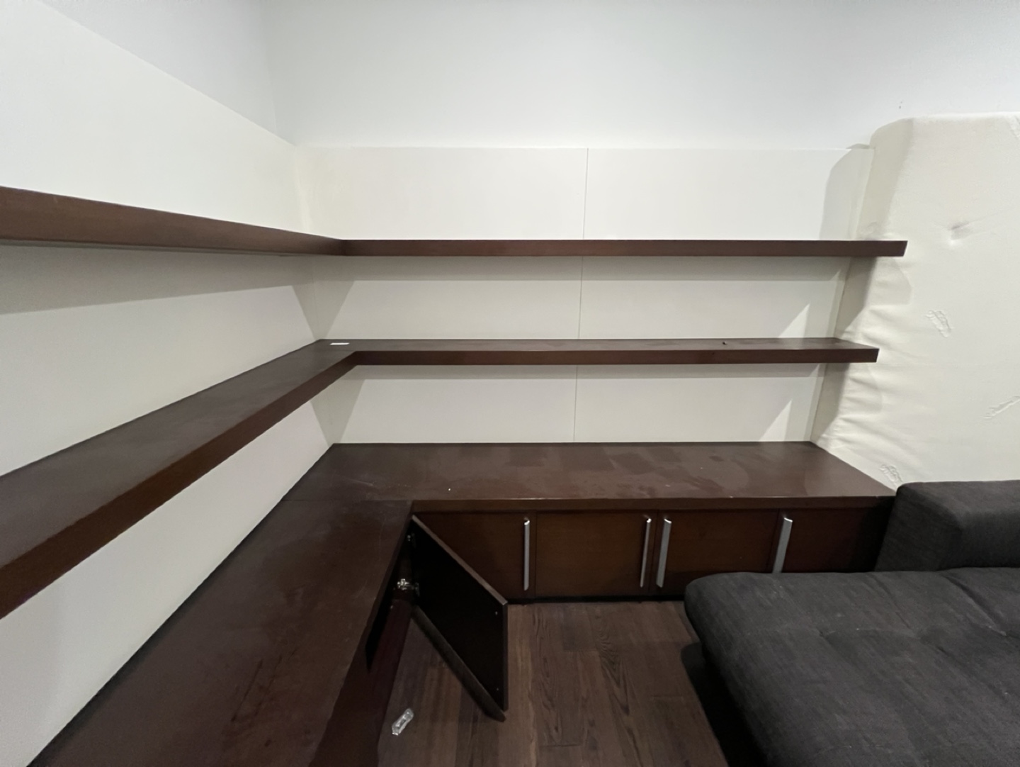 Corner Shelving Unit with Cabinets