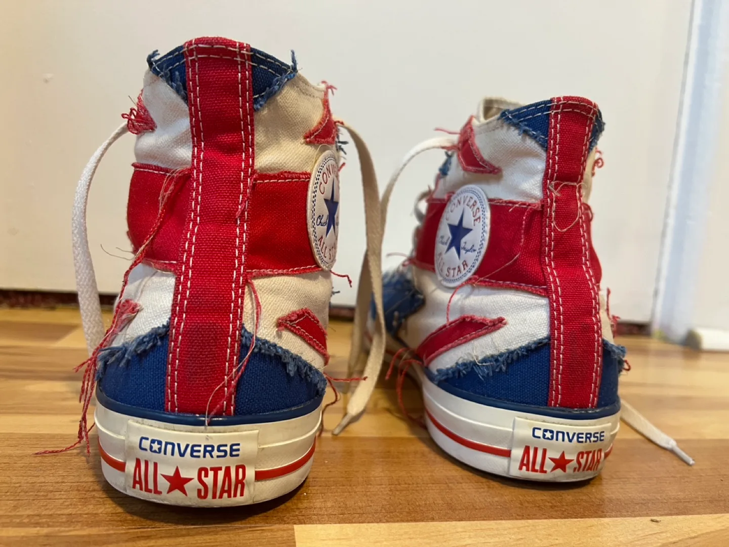 Converse All Star Distressed Union Jack High Tops image indicator(2)