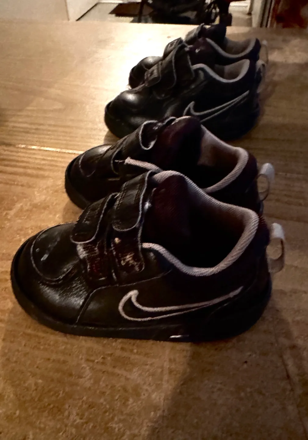 Nike Baby Shoes Size 4 image indicator(3)