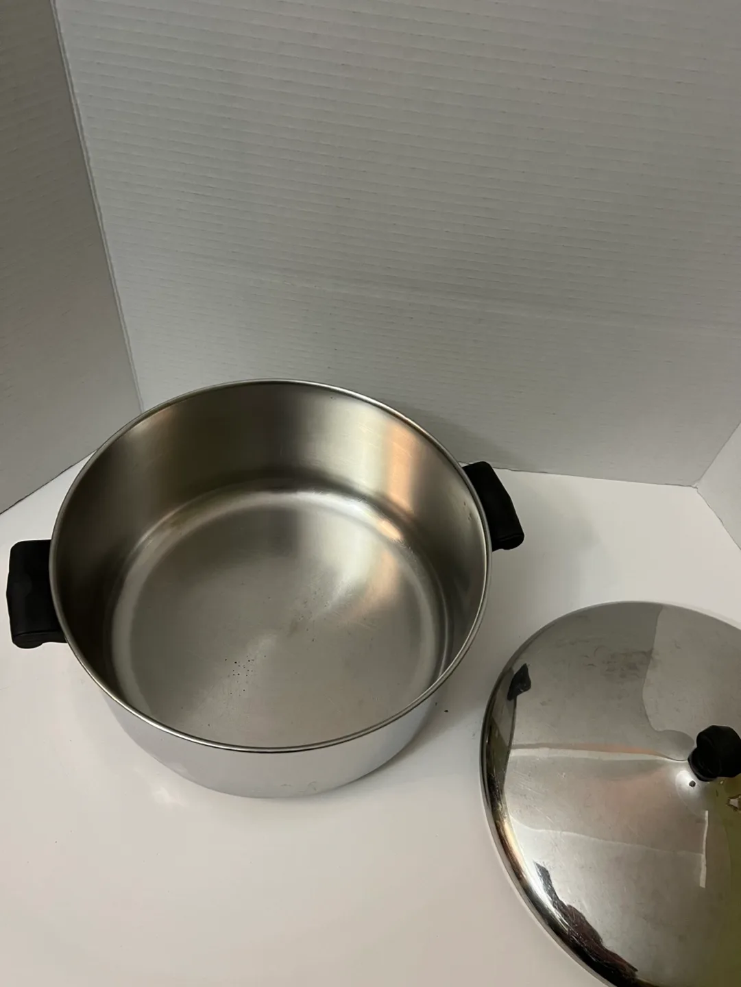 Vintage Farberware Stainless Steel Stock Pot with Lid image indicator(2)