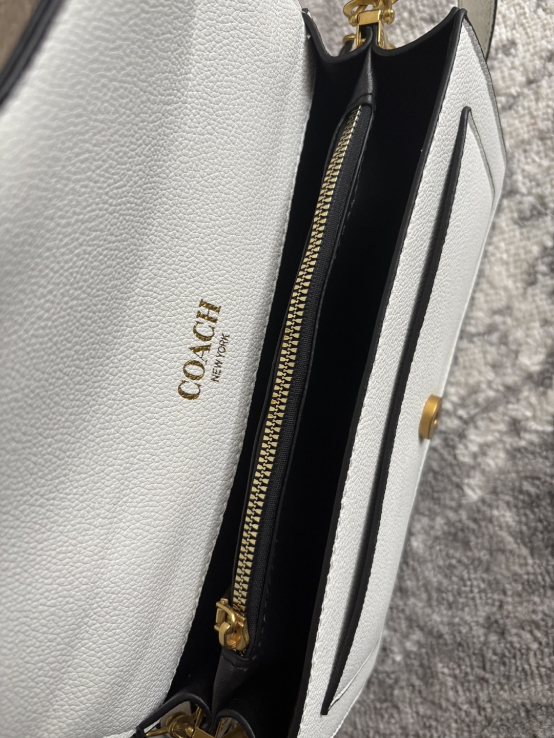 Coach White Leather Crossbody Bag - photo 4