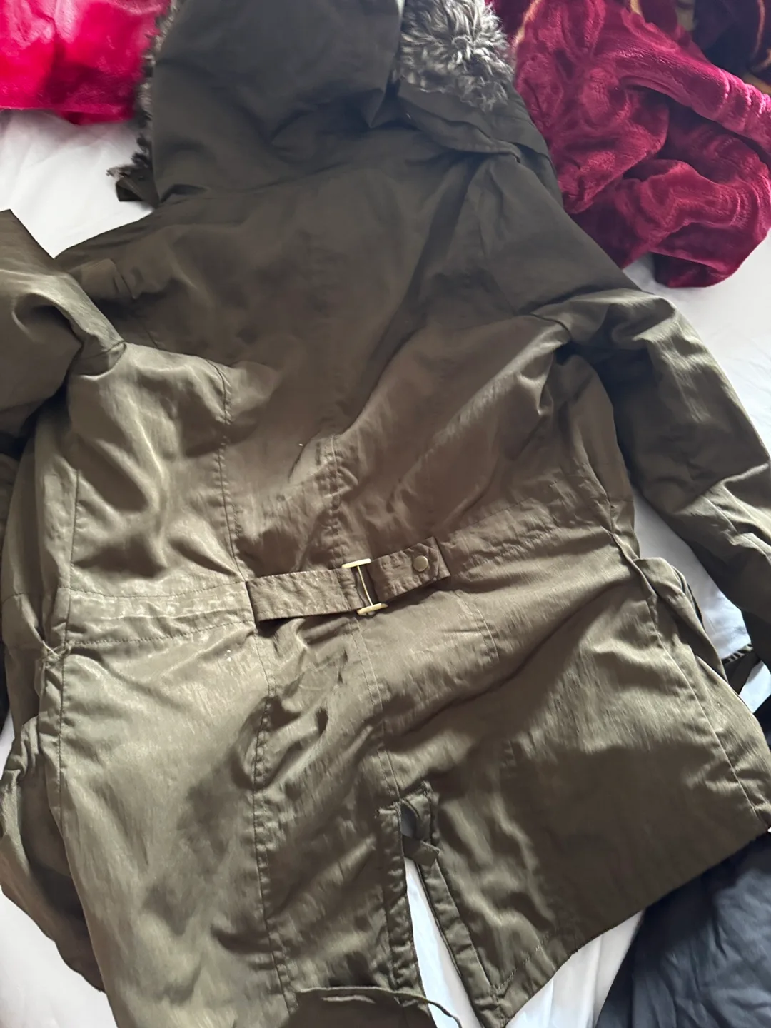 Women's Olive Green Hooded Parka image indicator(2)