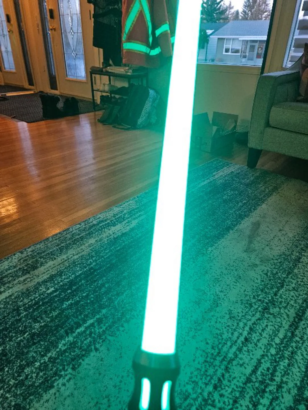 Ultrasaber with Charger image indicator(5)