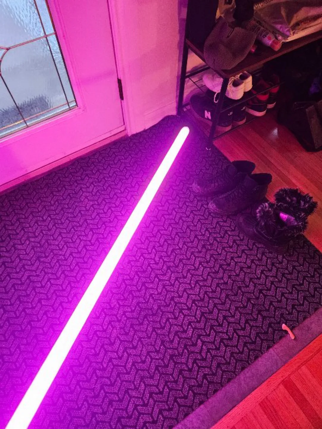 Ultrasaber with Charger image indicator(2)