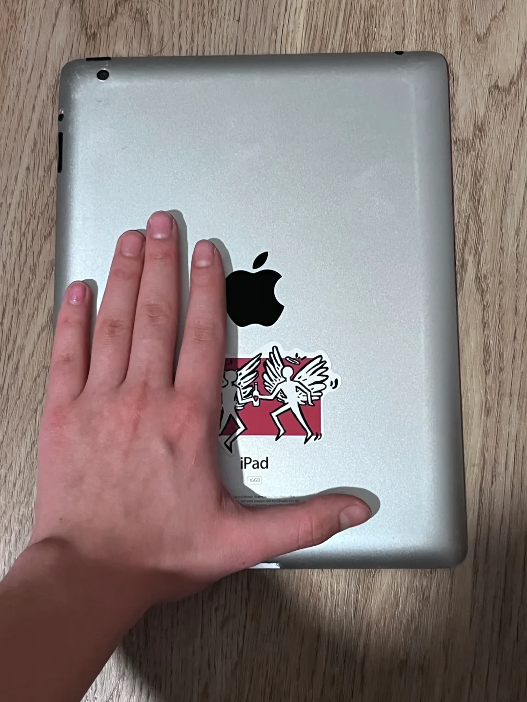 Damaged iPad 2 for Parts or Repair image indicator(3)