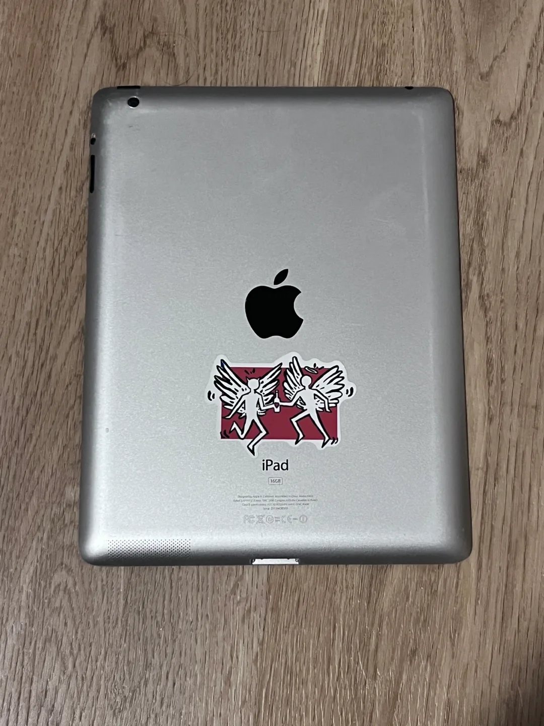 Damaged iPad 2 for Parts or Repair image indicator(2)