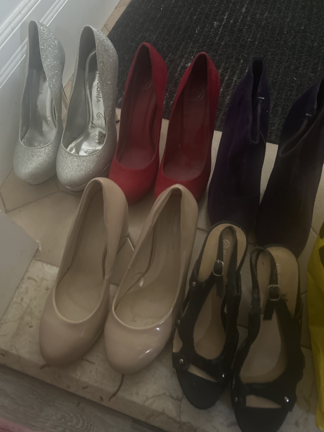 Bundle of Women's Heels - photo 2