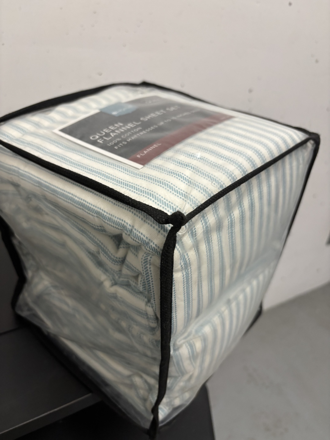 Queen Flannel Sheet Set - 100% Cotton - New