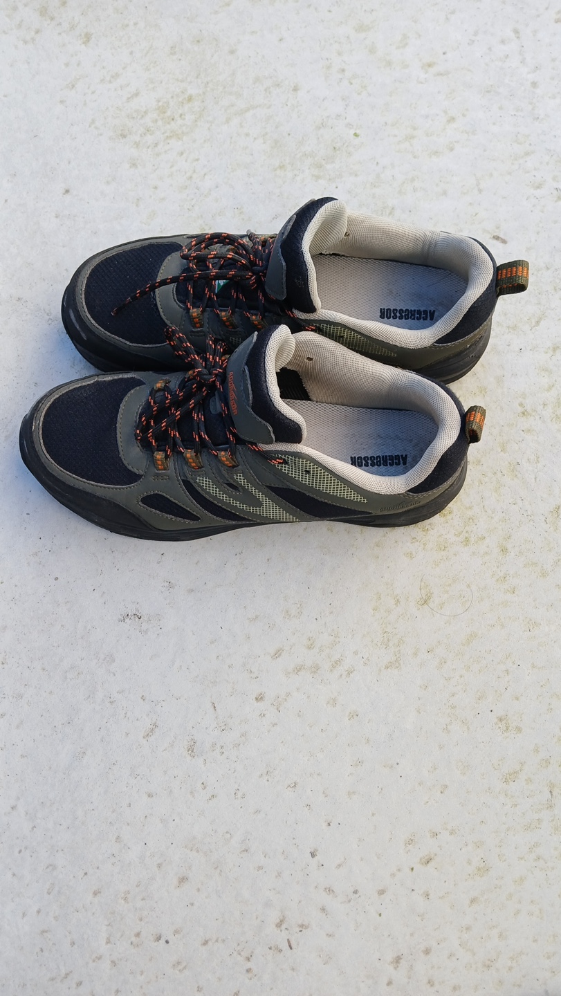 Aggressor Safety Shoes- Size 10.5 - photo 3