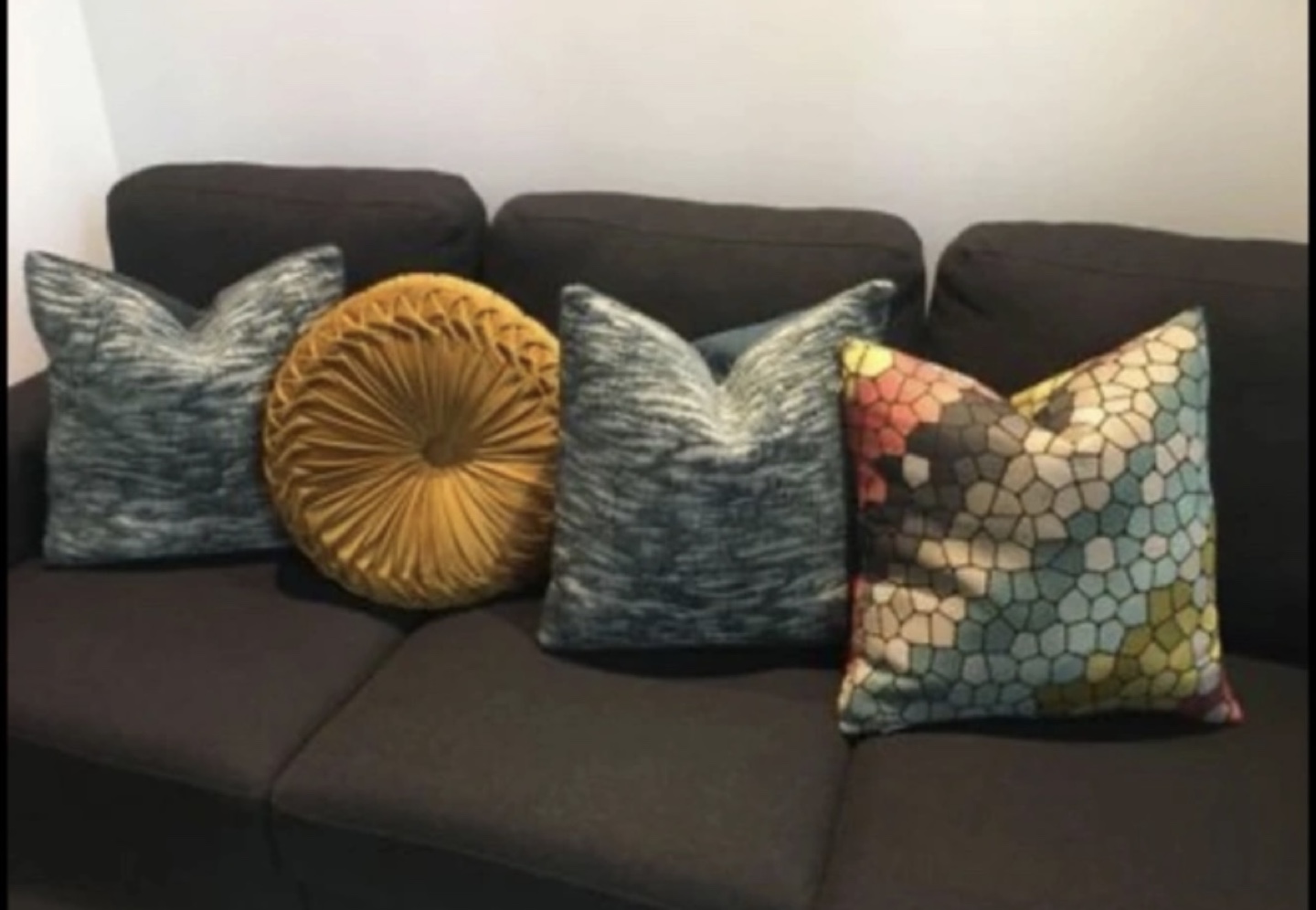 Cushions/ Pillows - photo 2