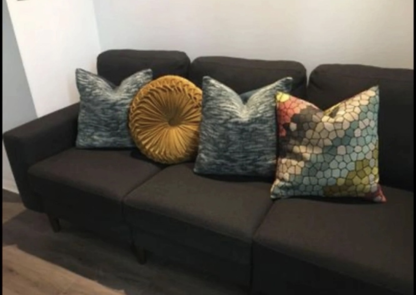 Cushions/ Pillows - photo 3