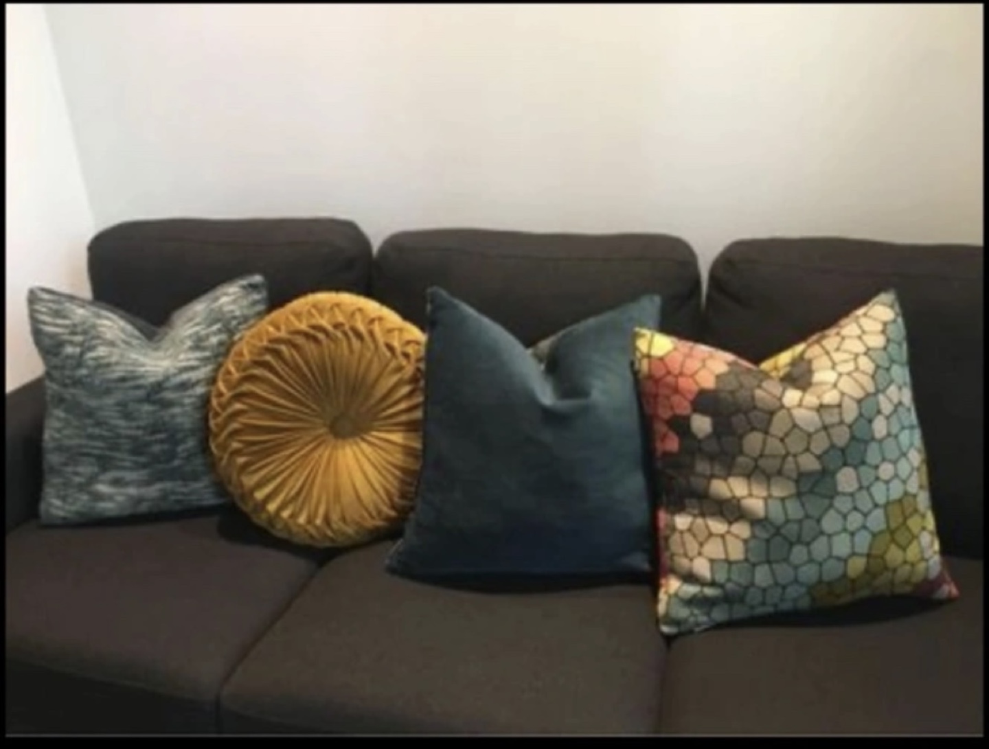 Cushions/ Pillows - photo 4