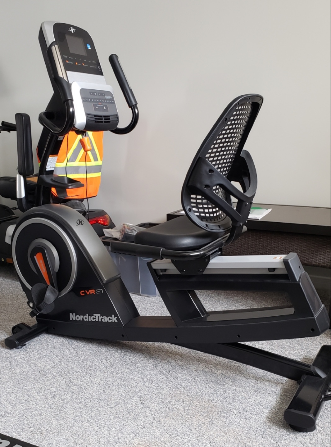 NordicTrack CVR21 Recumbent bike - photo 2
