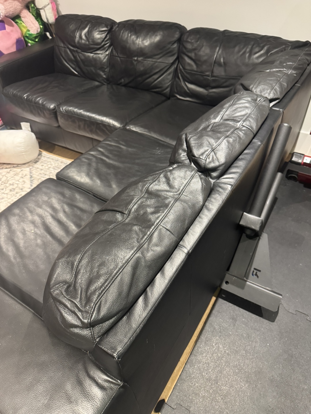 Black Leather Sectional Sofa - photo 4