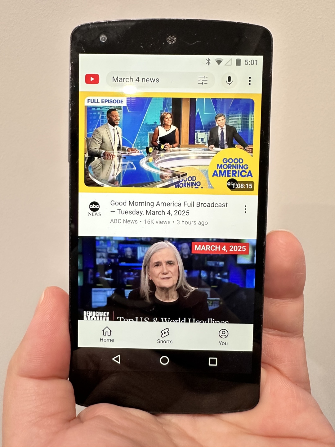 LG Nexus 5 Smartphone