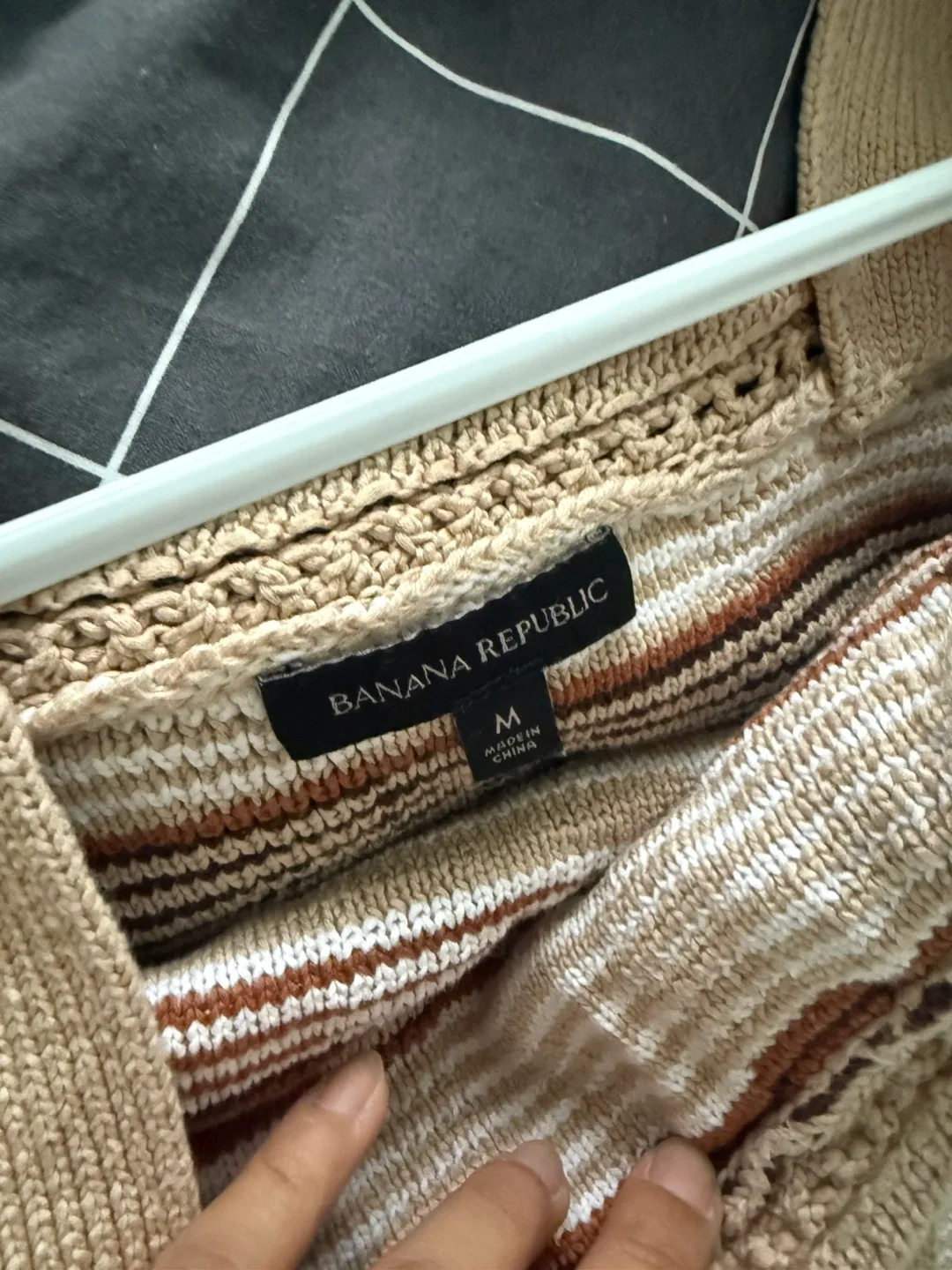 Banana Republic Knit Tank Top - Size M image indicator(3)