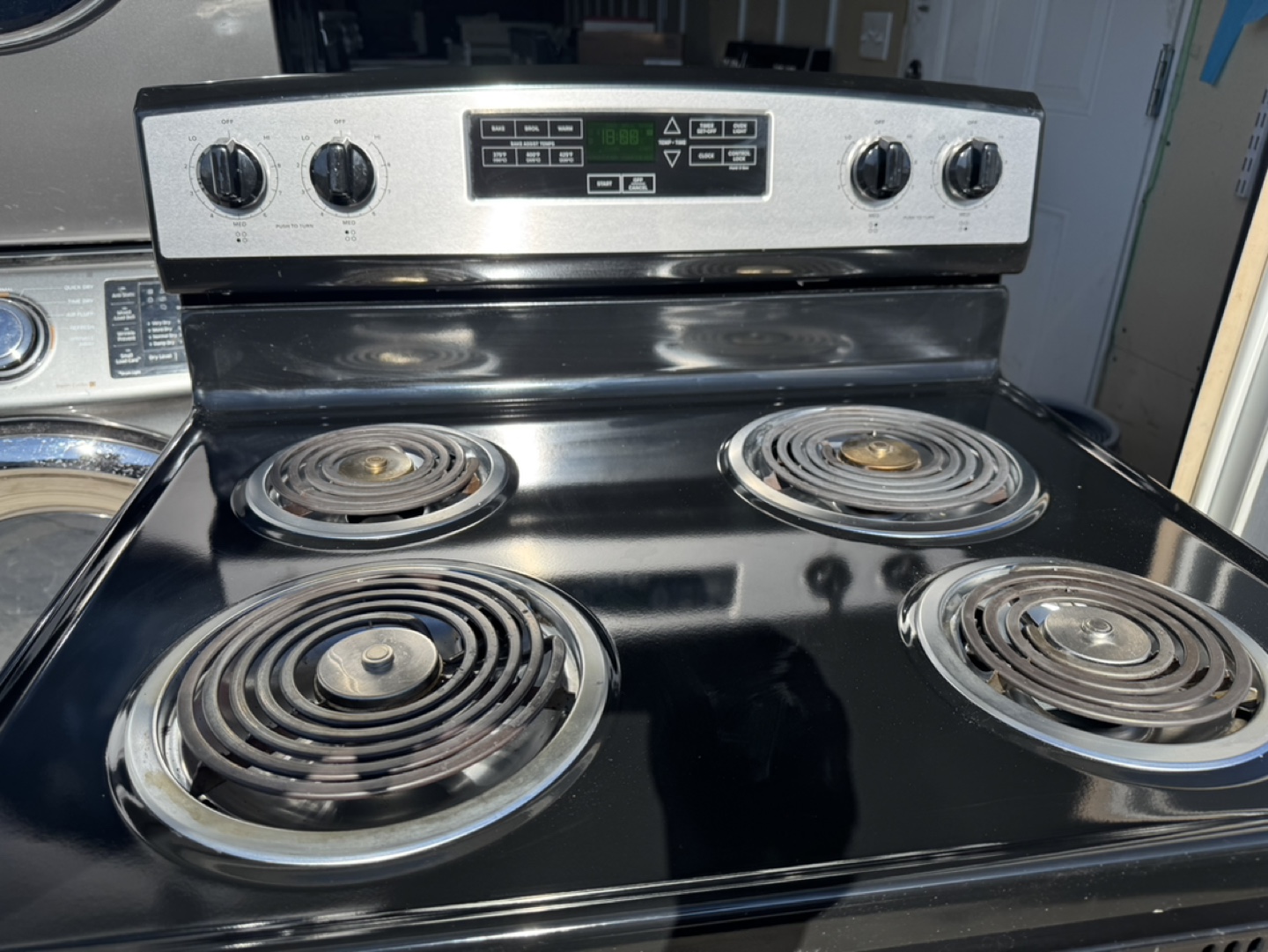 Amana Electric Range - photo 2