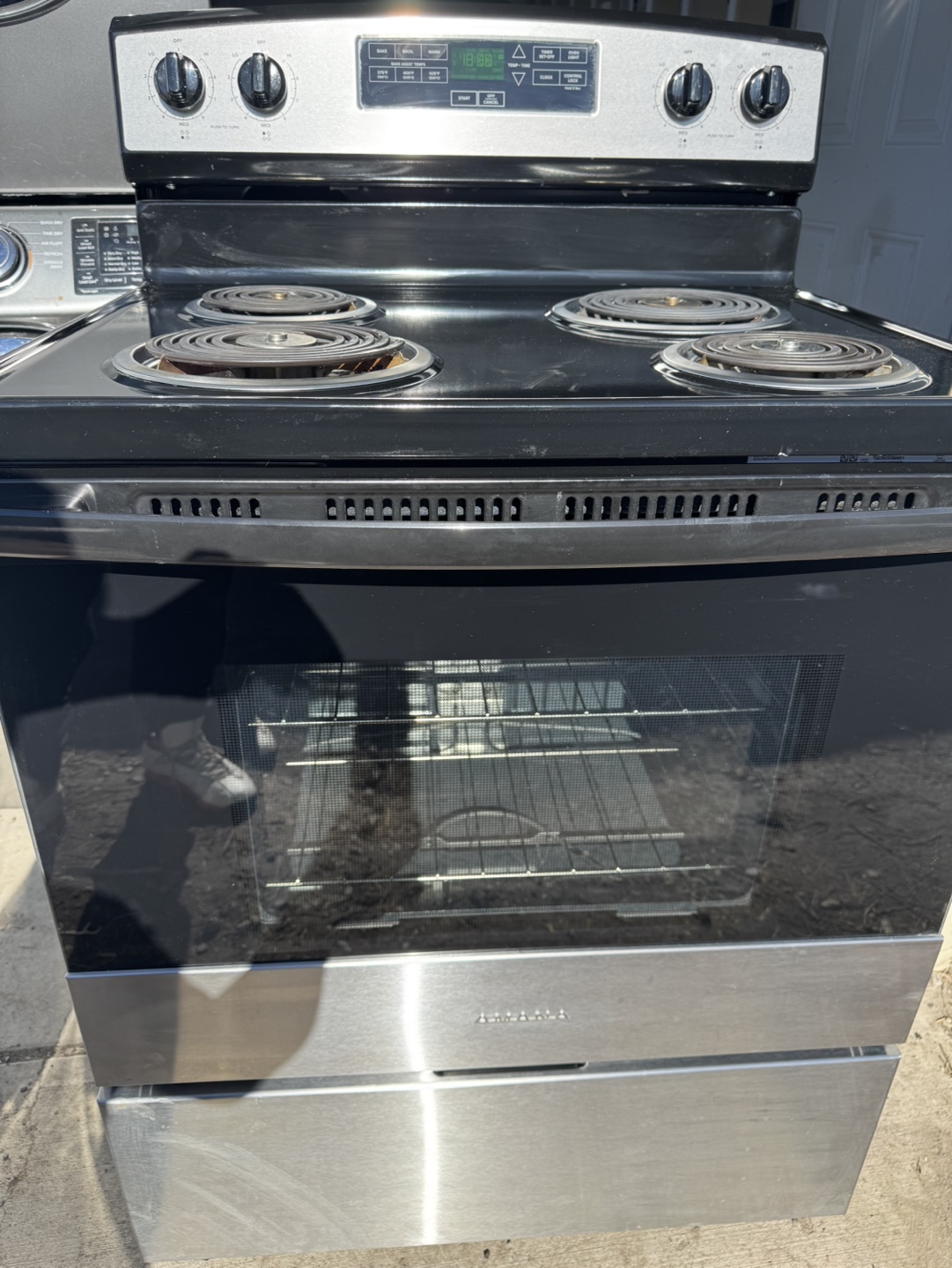 Amana Electric Range
