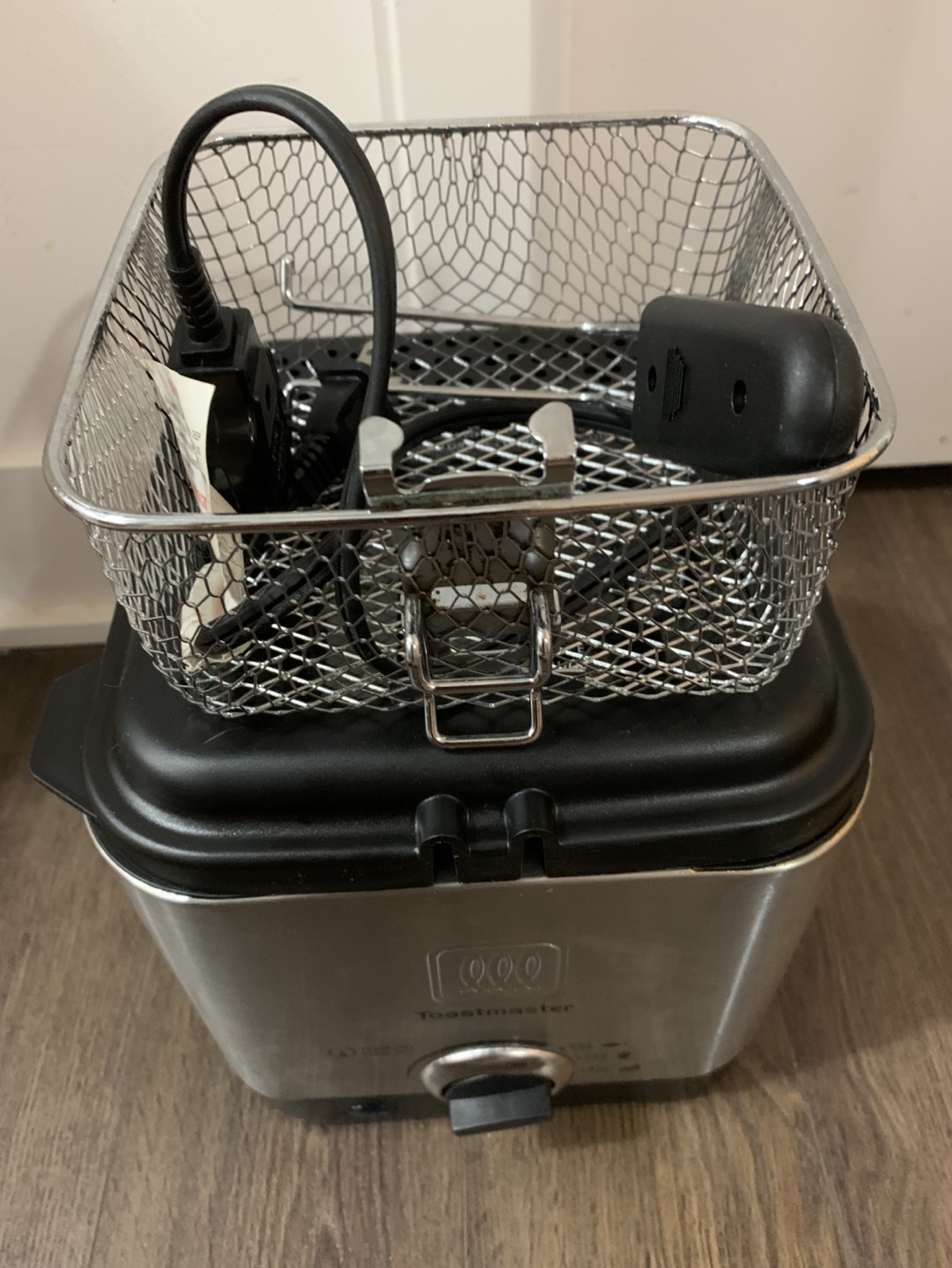 Toastmaster Deep Fryer - Stainless Steel - photo 2