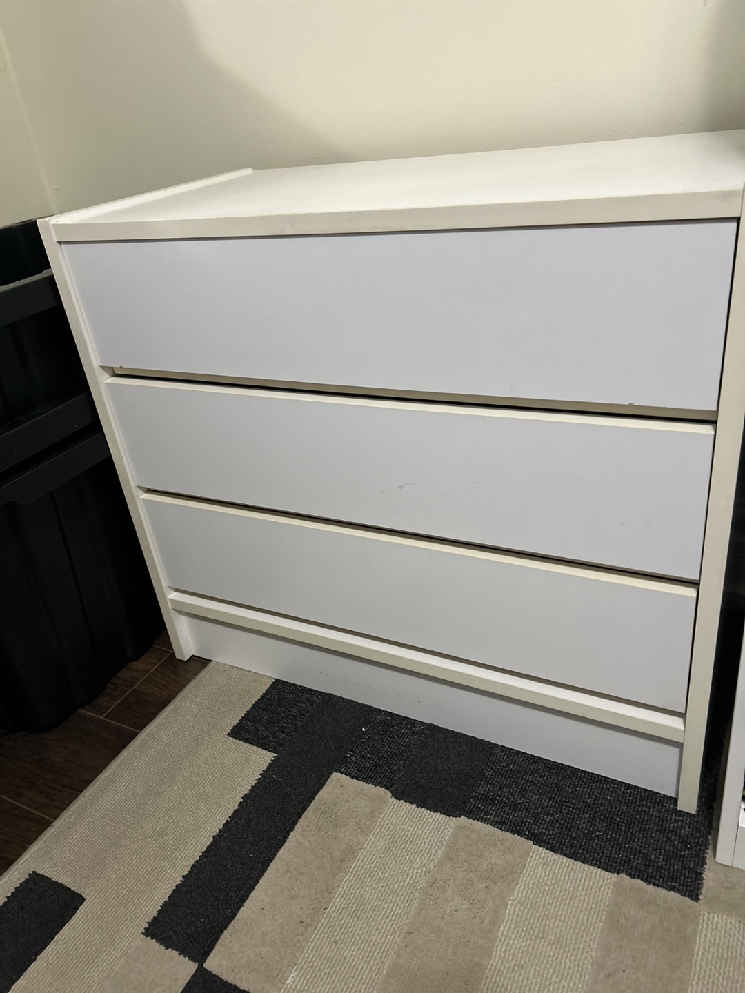 White 3-Drawer Chest