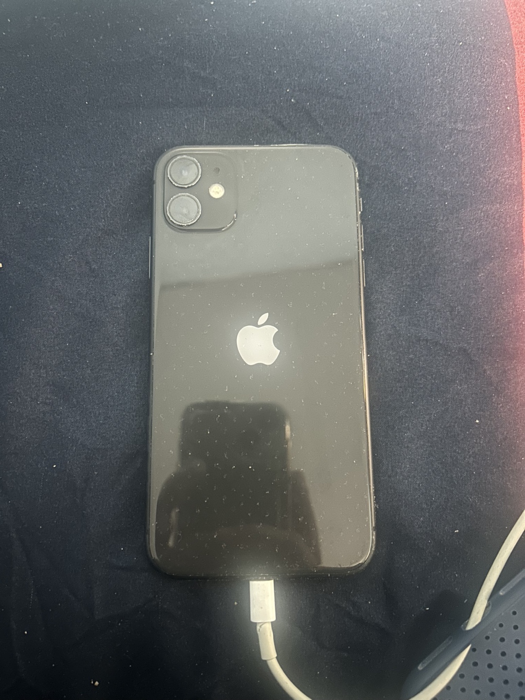 iPhone 11 128GB - 75% Battery Health - photo 2