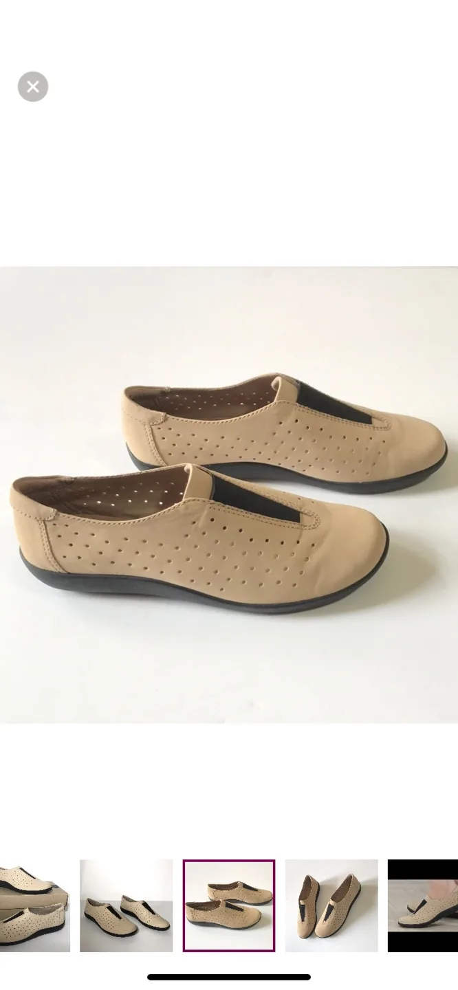 Clarks brand new 9.5 wide image indicator(2)