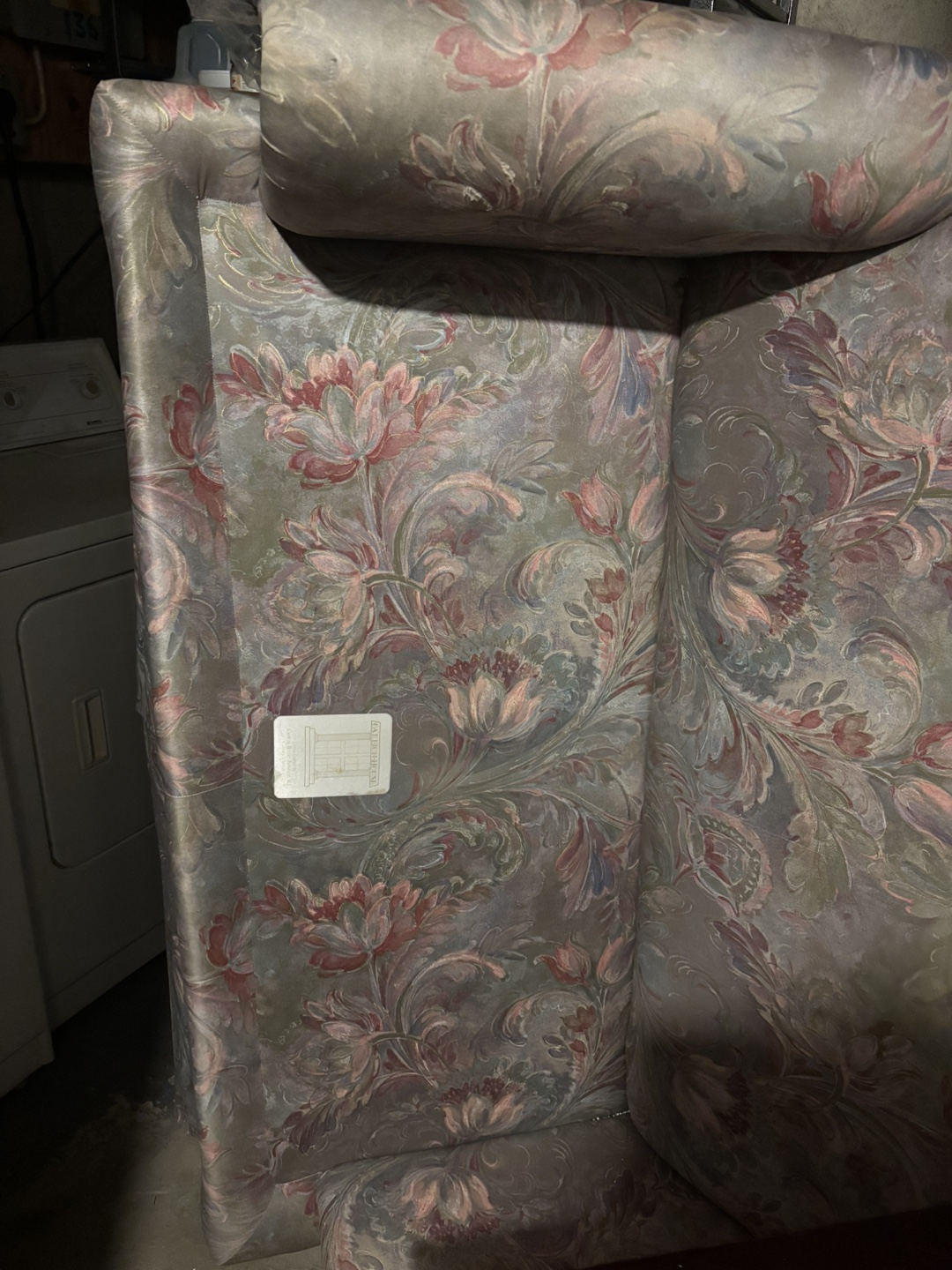 Vintage Floral Sofa - photo 2