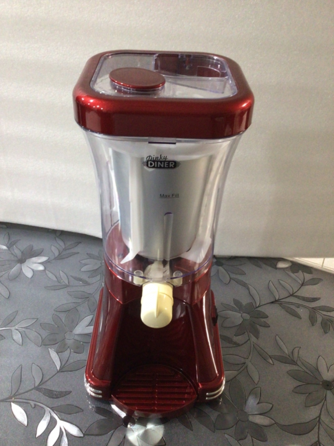 Dinky Diner slushy machine - photo 2
