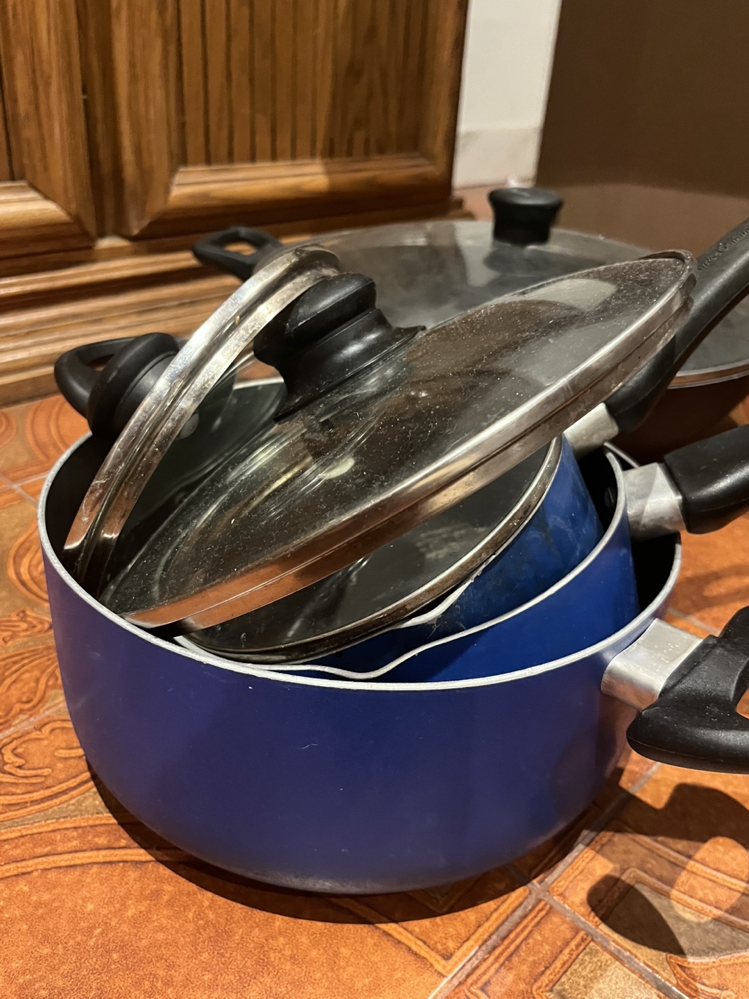 Set of pots & wok - photo 2