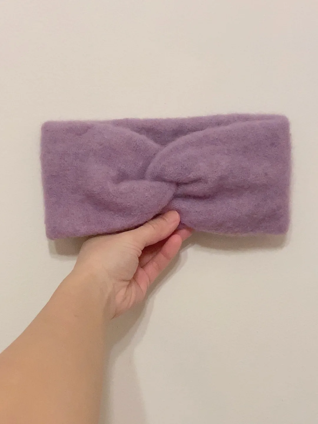 [Moving Sale] 🆕🇮🇹Italian Lilac Alpaca Blend Headband image indicator(2)