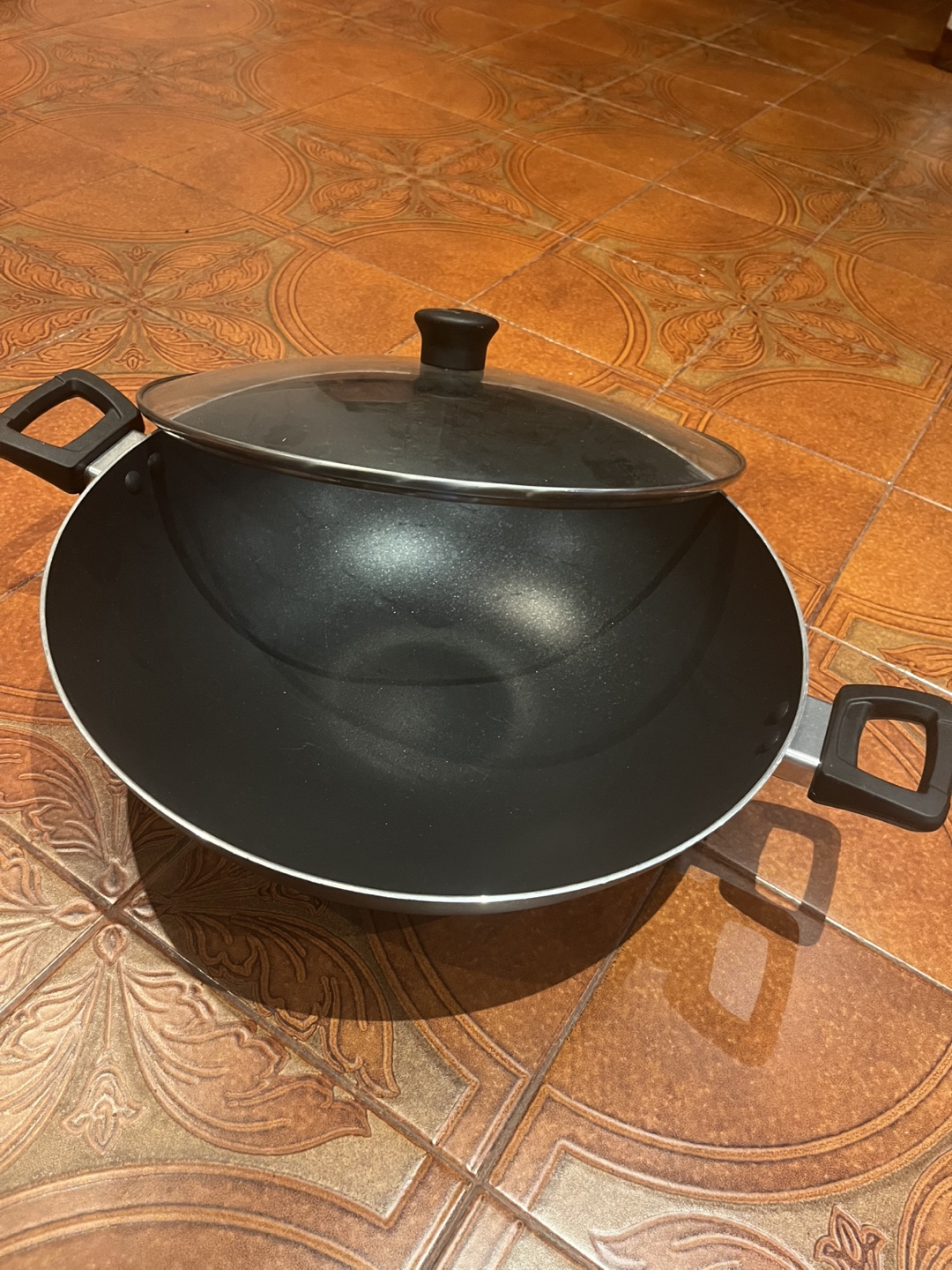 Set of pots & wok - photo 4