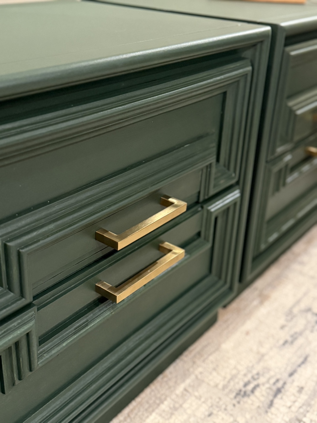 Set of refinished nightstands - photo 4