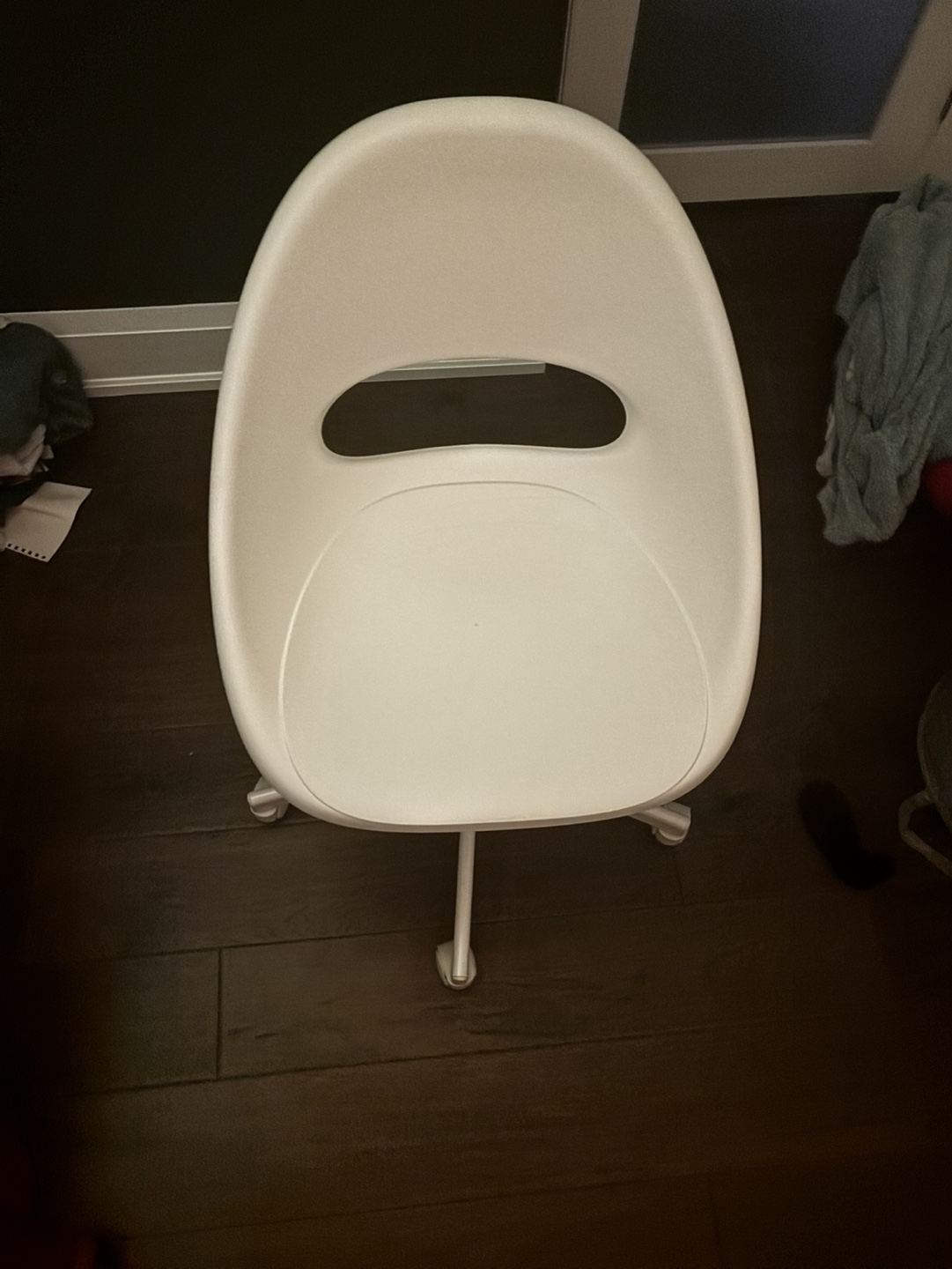White rolling office chair