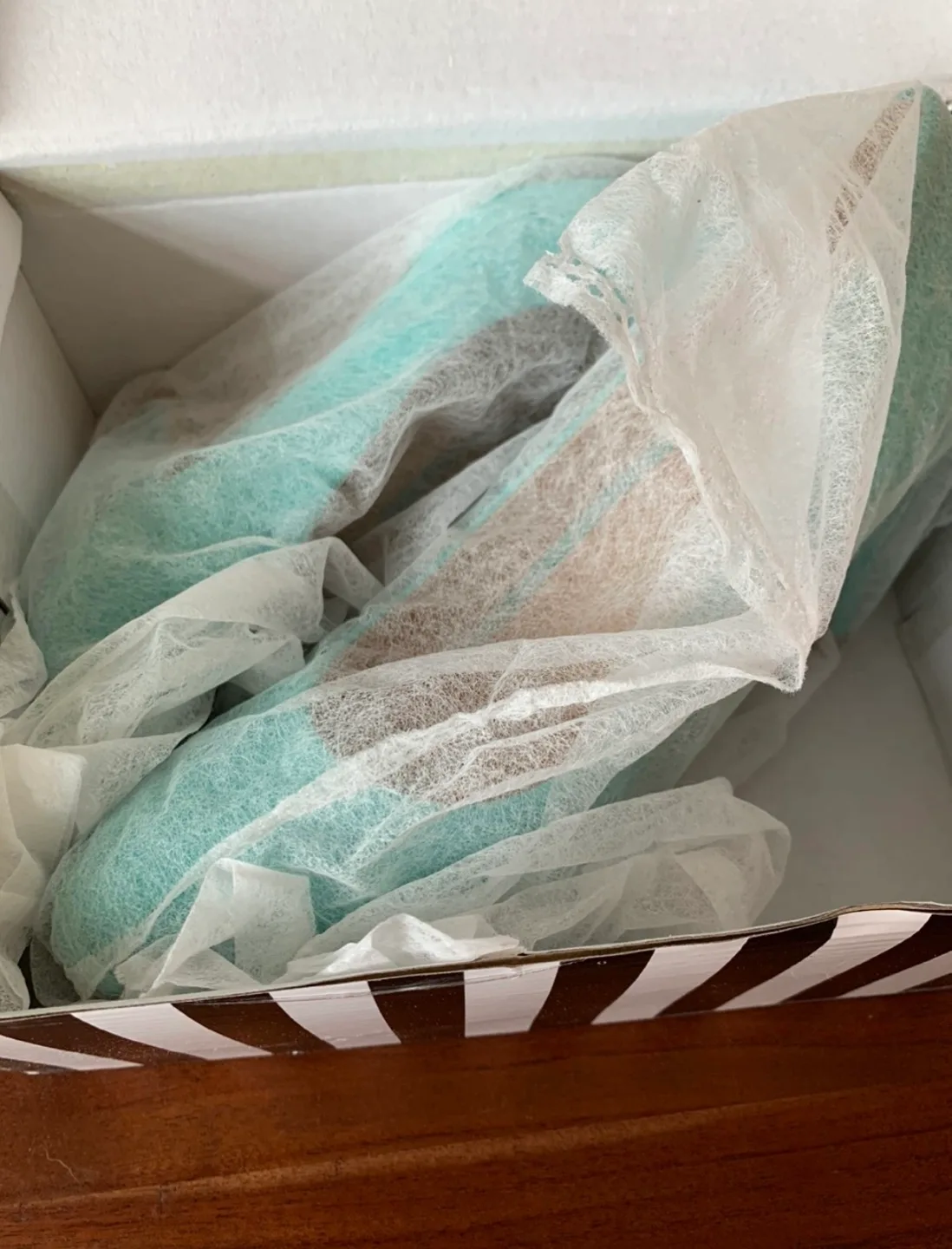 Chase & Chloe Mint Green Heels - Size 8 image indicator(7)