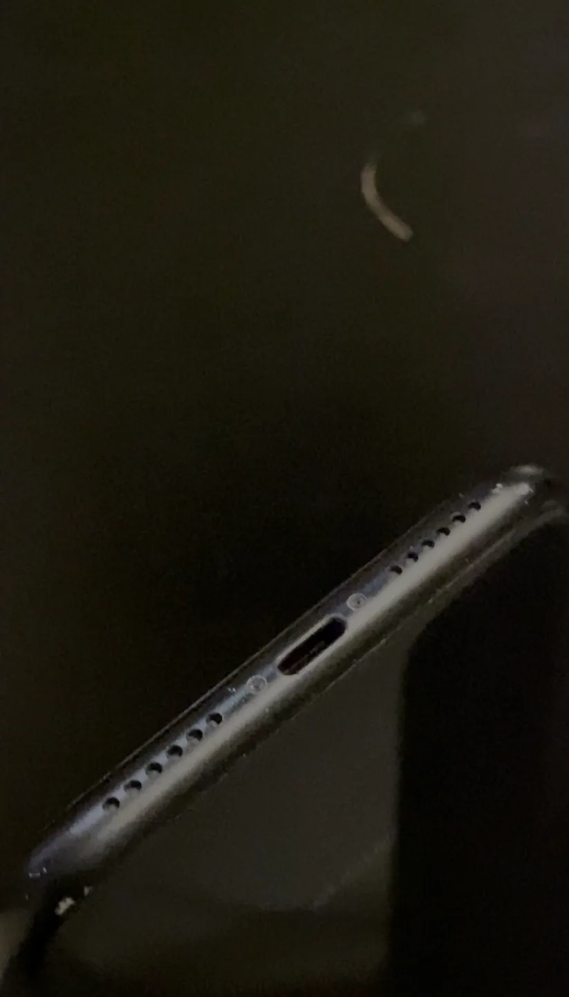 IPhone XR (Unlocked) image indicator(5)