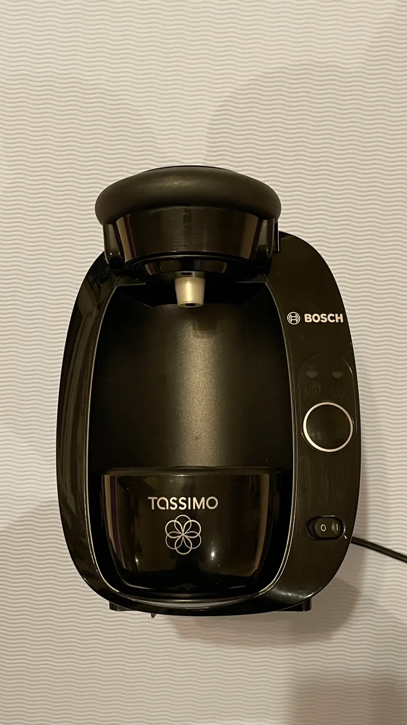 Bosch Tassimo Coffer Maker - Black T20 thumbnail