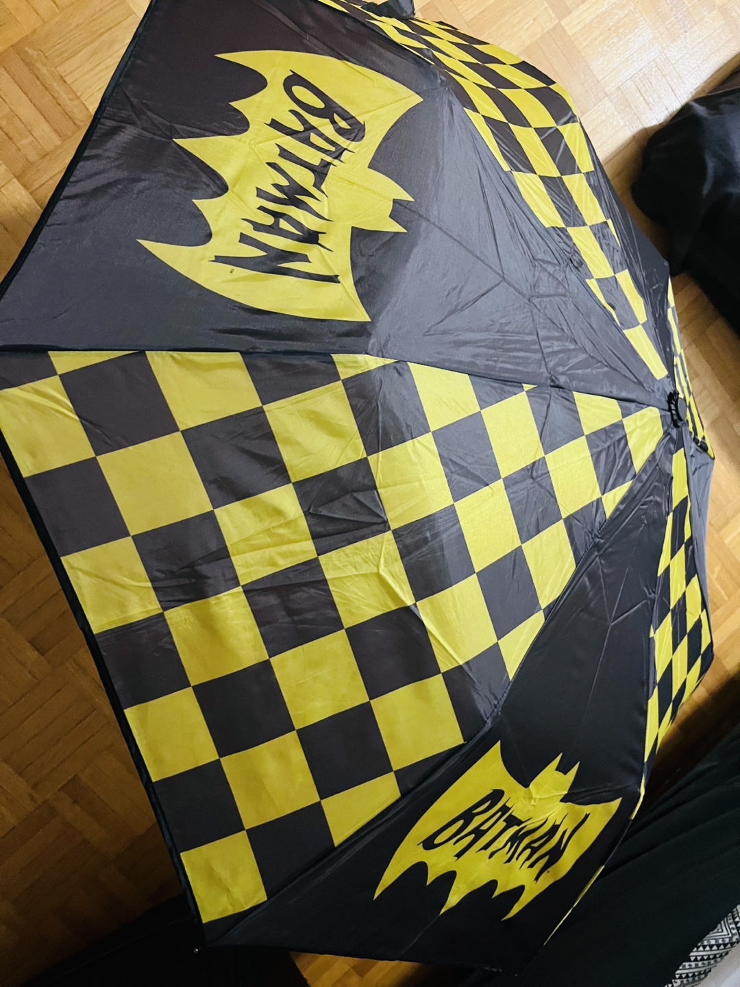 Batman Checkered Umbrella | Moving Out Sale - photo 4