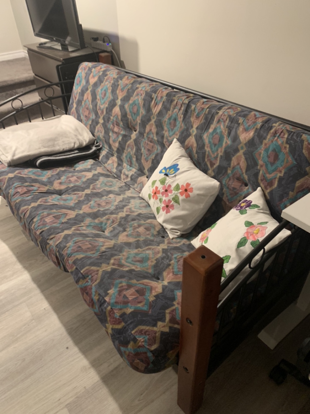 Futon Sofa Bed with Metal Frame