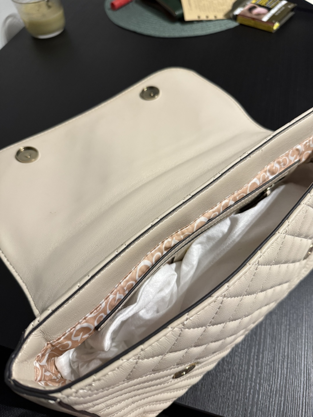 Guess Beige Quilted Chain Bag - photo 4