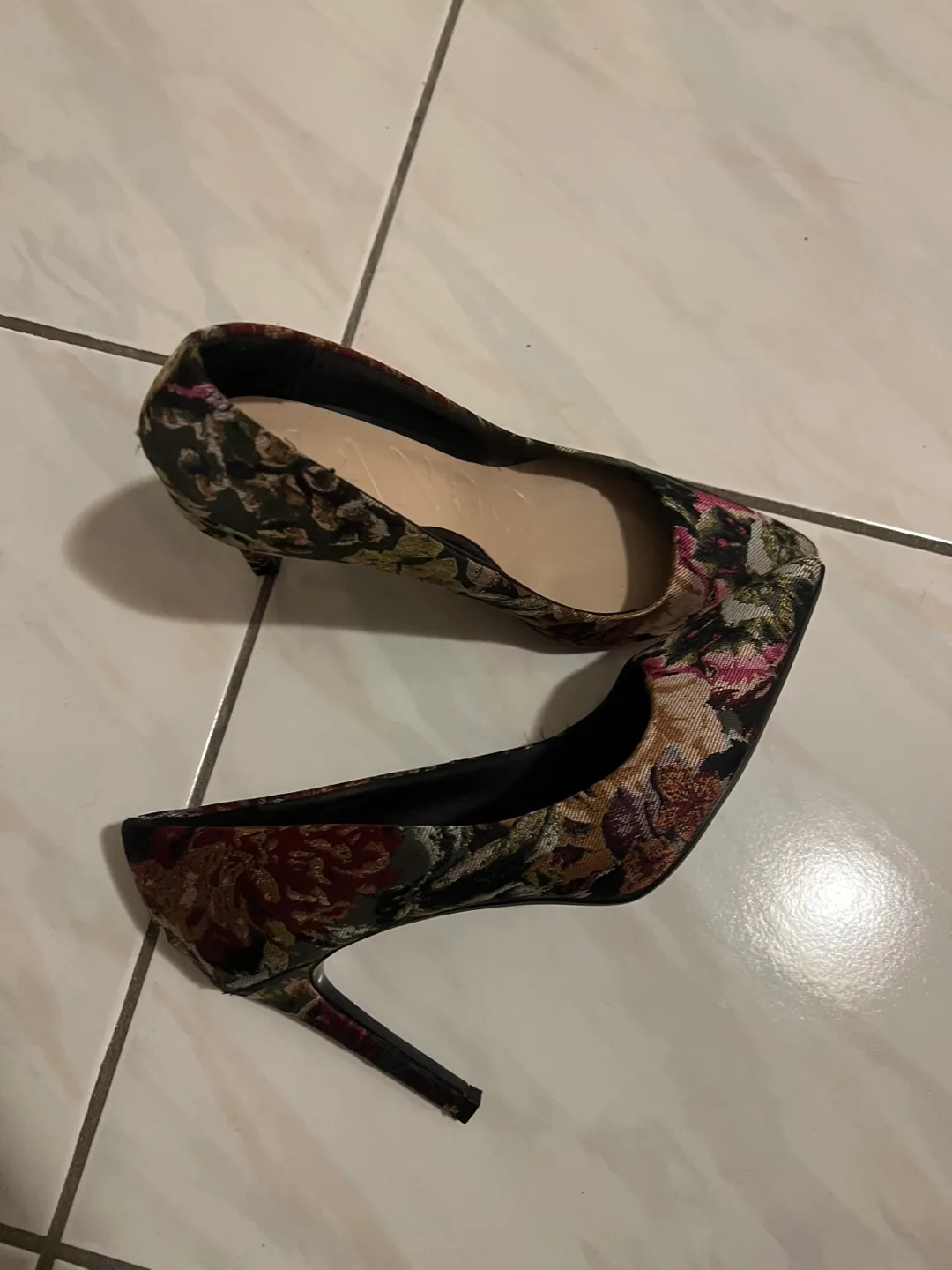 Floral Mango High Heels image indicator(5)