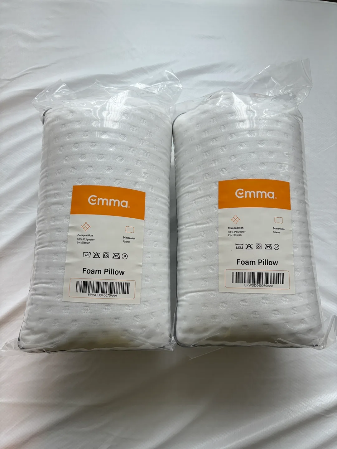 Emma Premium Cooling Pillows - 2-Pack (1 left) image indicator(3)