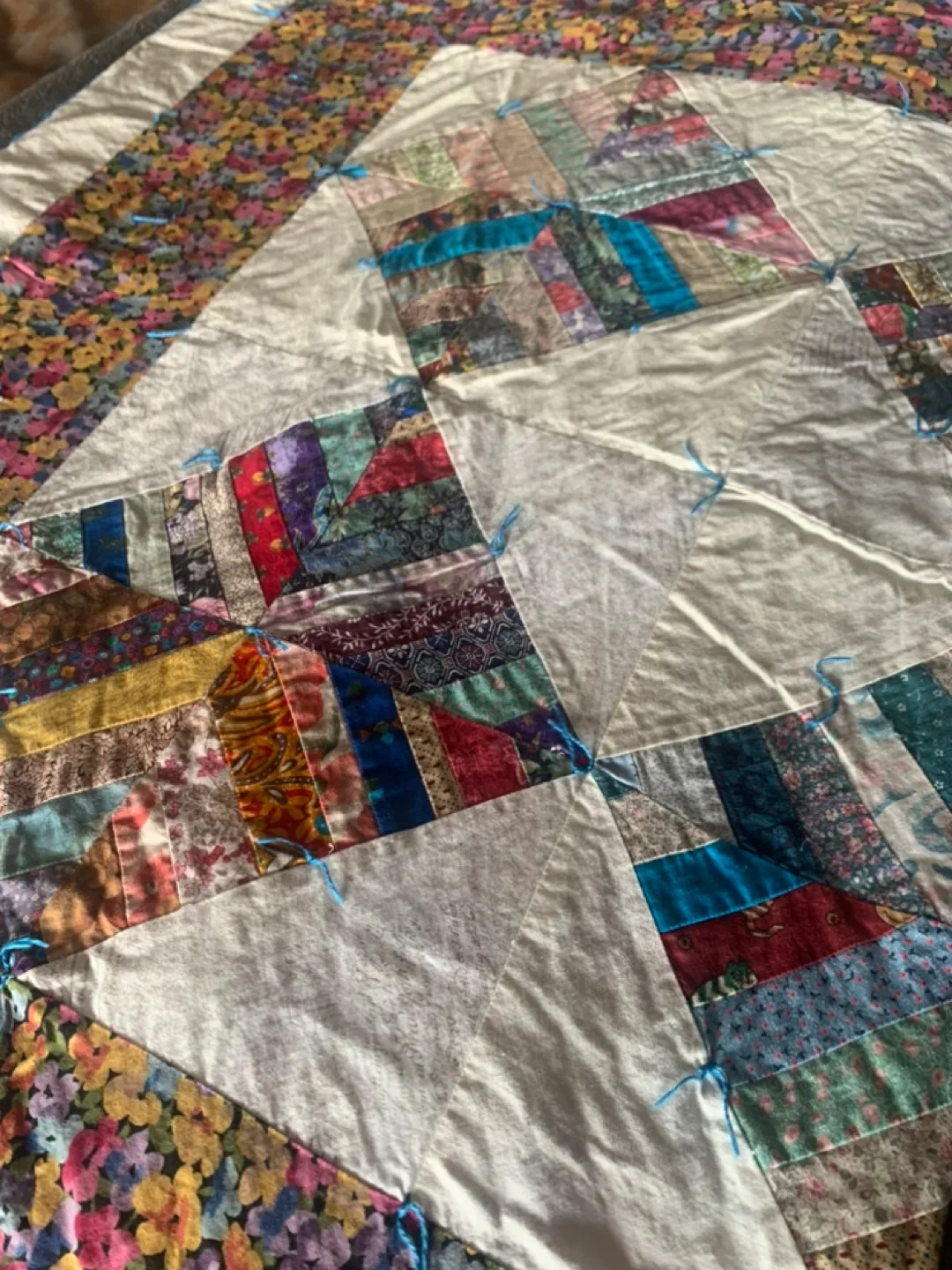 Handmade patchwork quilt image indicator(4)