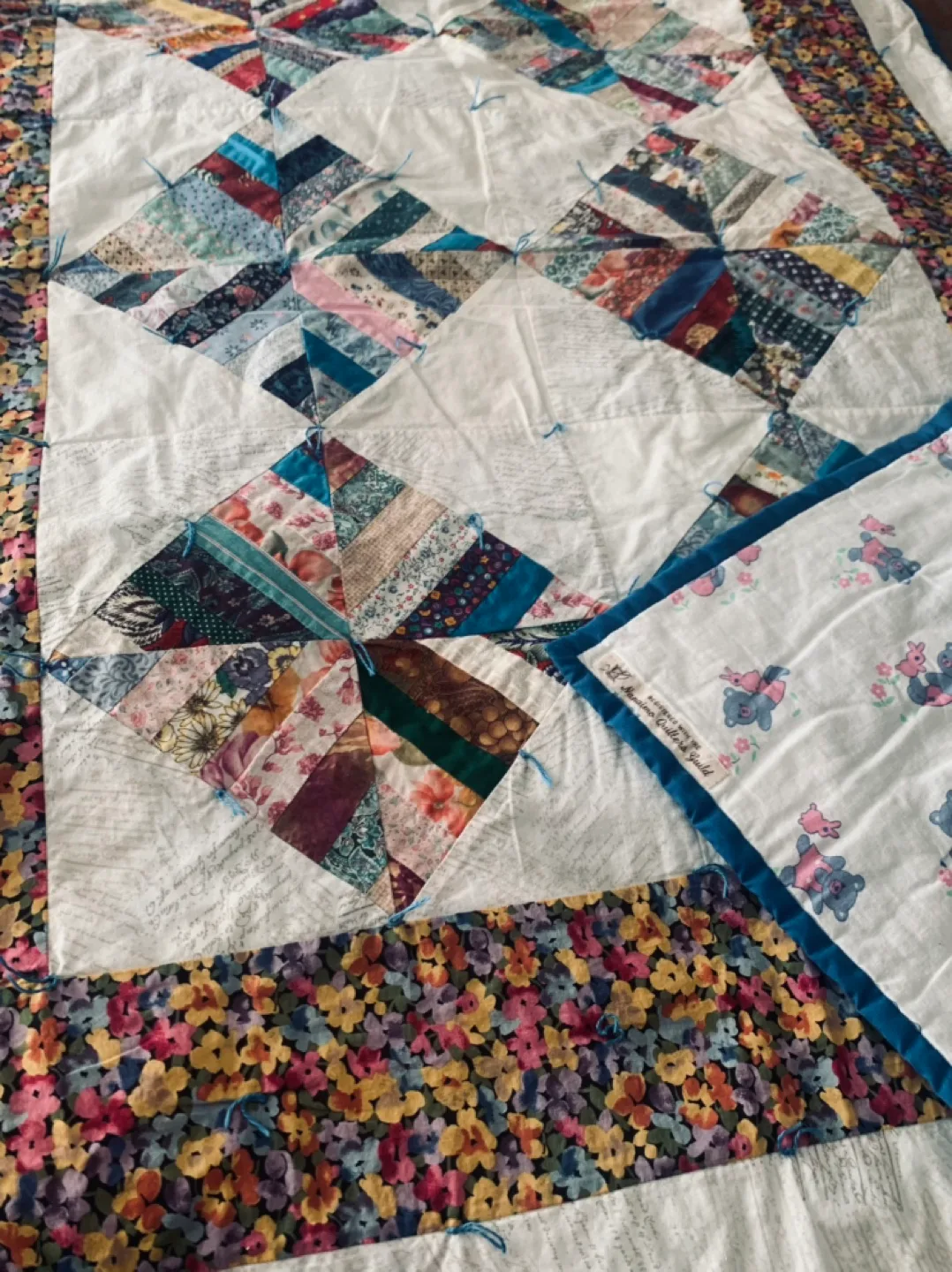 Handmade patchwork quilt image indicator(3)
