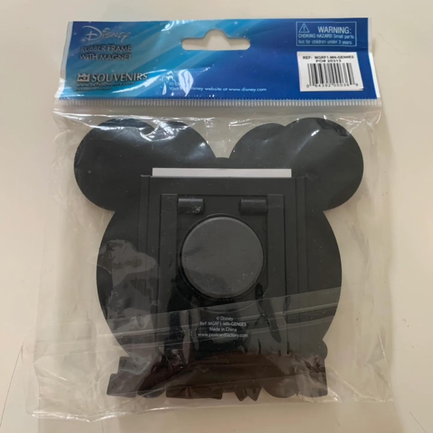 Minnie Mouse Rubber Frame w/ Magnet 🧡 image indicator(2)