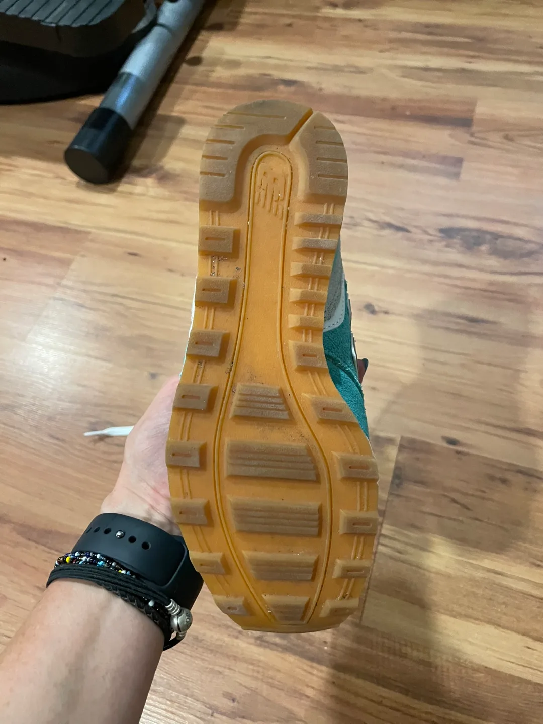 New Balance 565 Sneakers - Women's Size 6 image indicator(4)