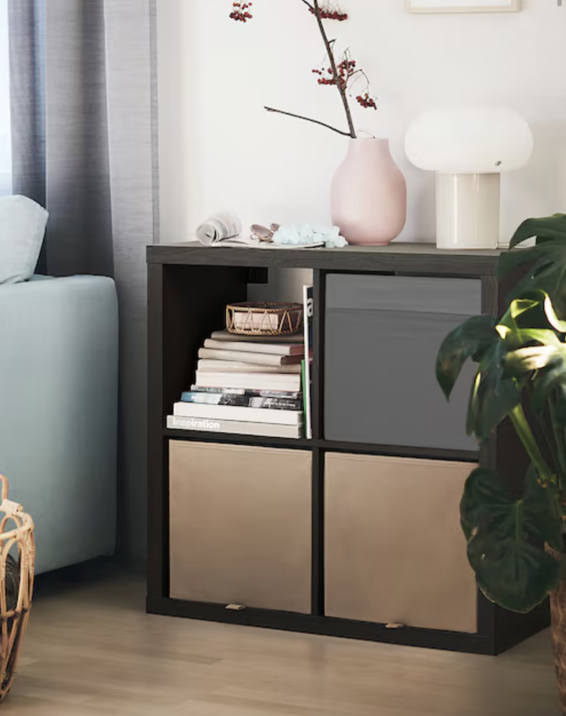 4-cube shelving unit - photo 2