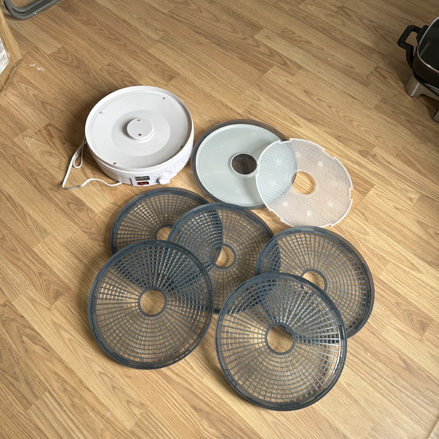 Salton VitaPro Food Dehydrator - photo 3
