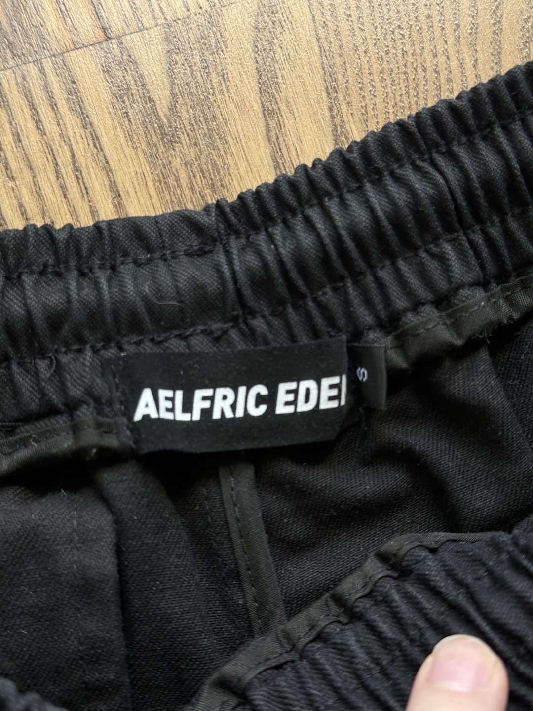 Aelfric Eden Cargo Pants - Size Small - photo 2