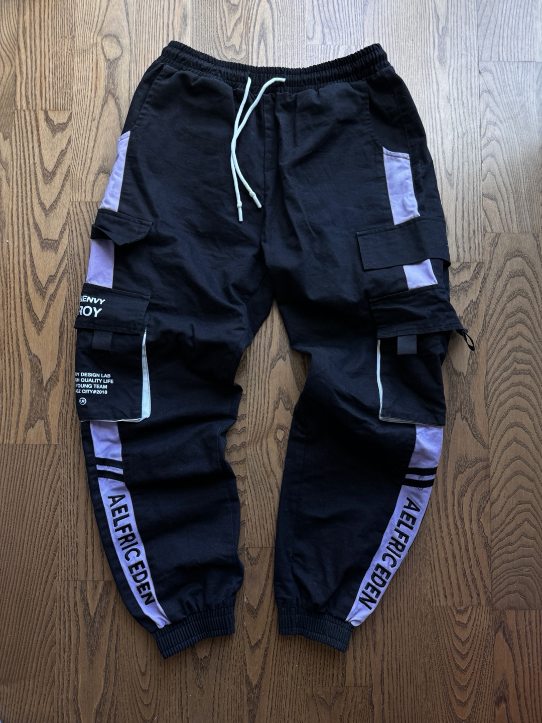 Aelfric Eden Cargo Pants - Size Small